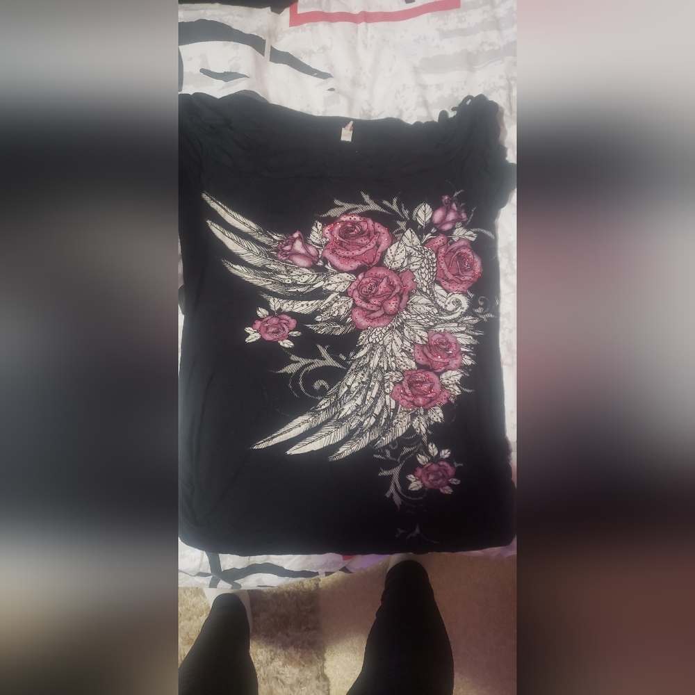 Liberty wear size L rhinestone shirt